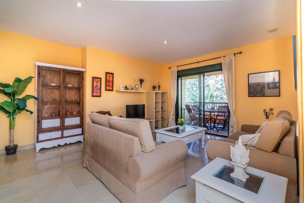 Spacious Apartment In Marbella Zewnętrze zdjęcie