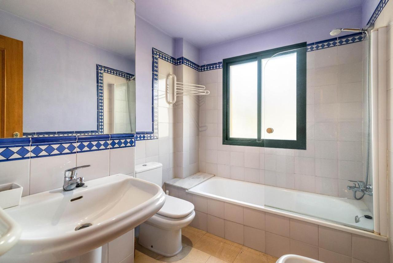 Spacious Apartment In Marbella Zewnętrze zdjęcie