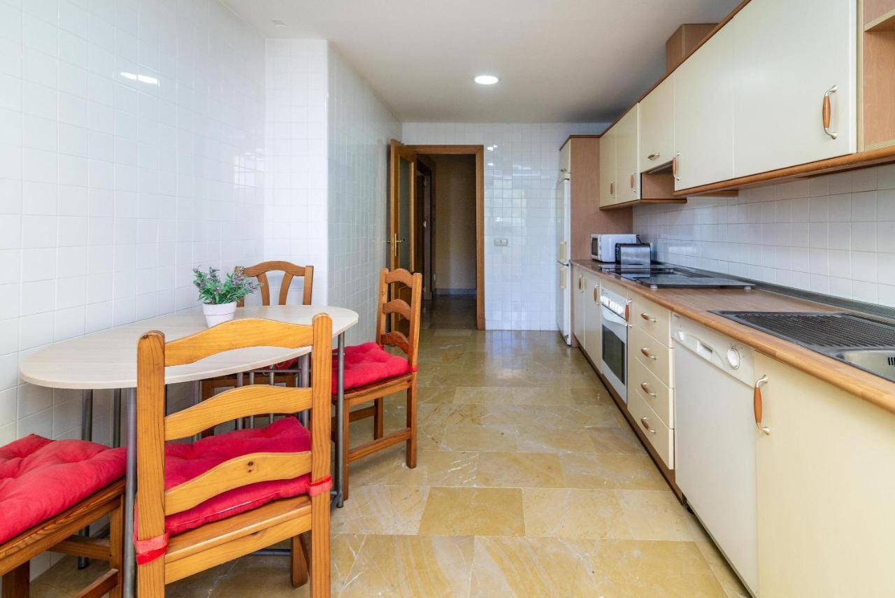 Spacious Apartment In Marbella Zewnętrze zdjęcie